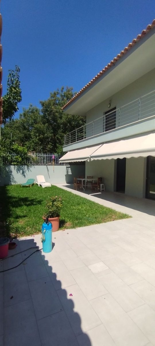 Μεζονέτα 200 τ.μ. στην Ανάβυσσο
